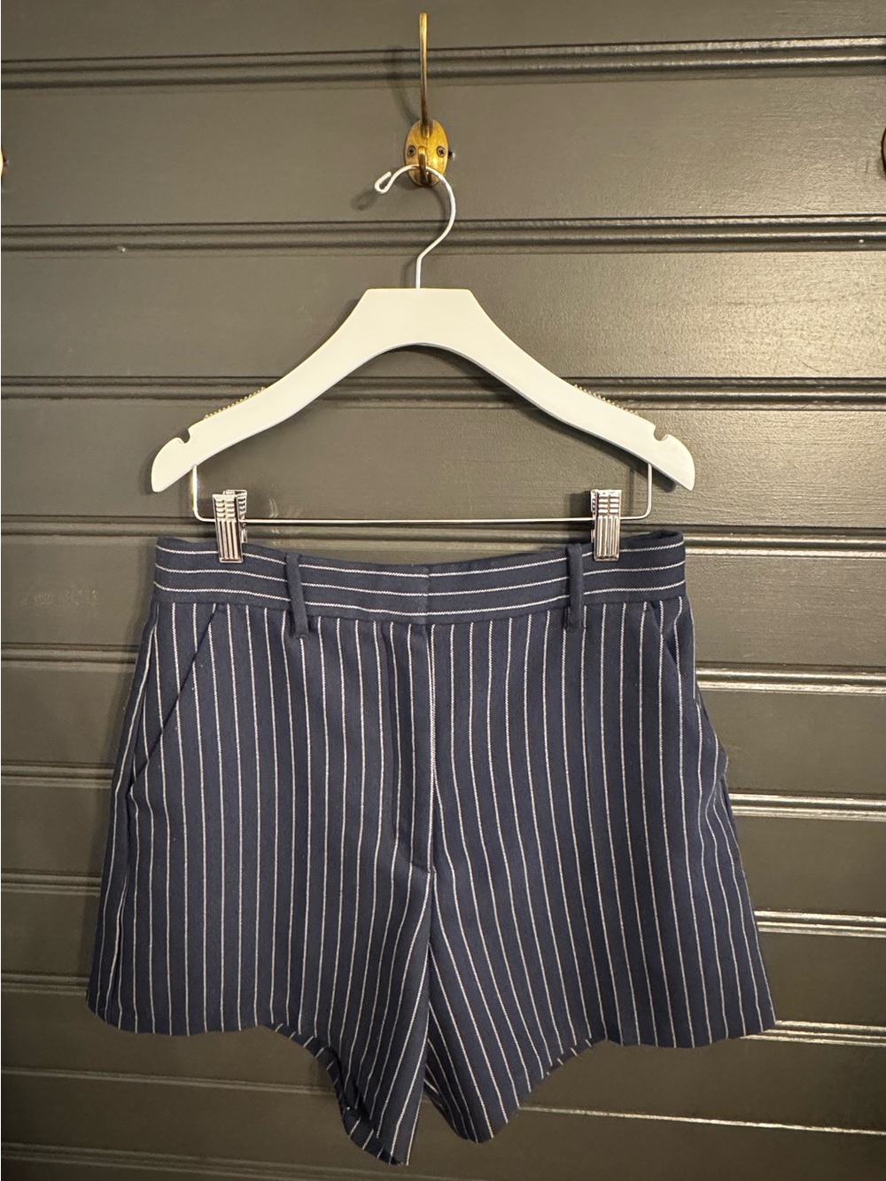Abercrombie & Fitch Navy Pinstripe Trouser Shorts | M
